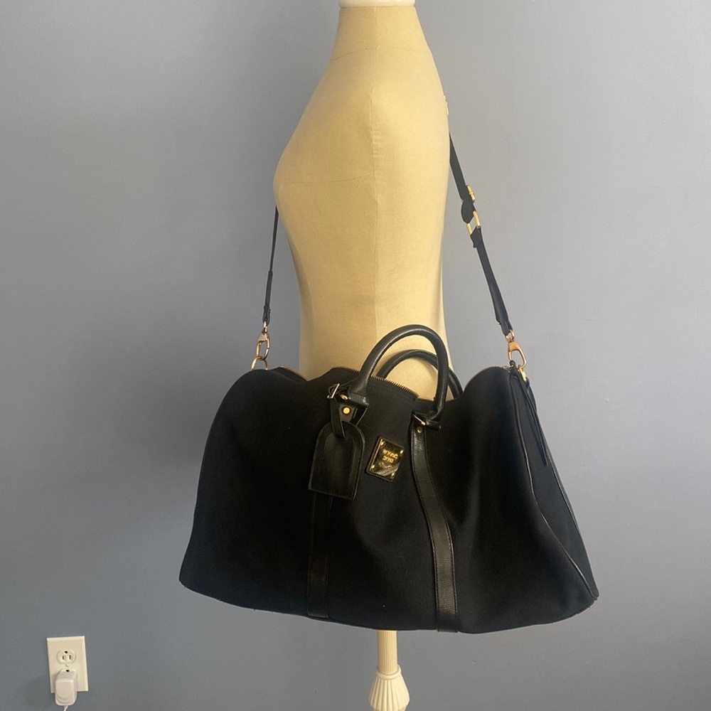 Victoria Secret Black Canvas Over Night Bag - Picture 1 of 9